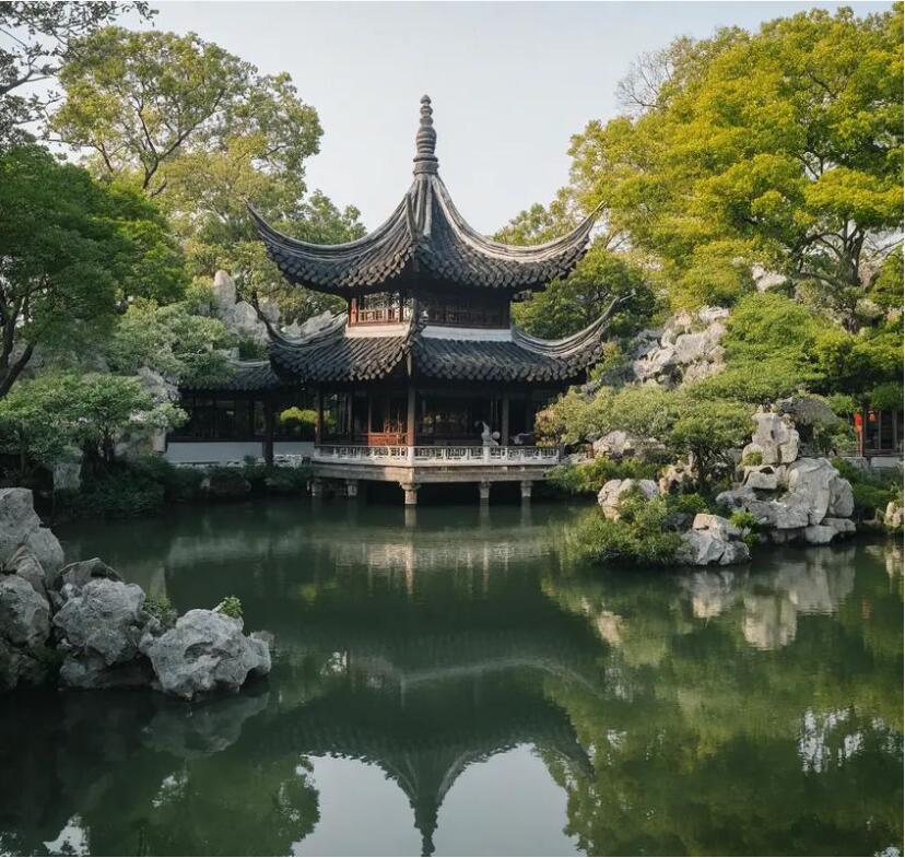 钟祥雨真房地产有限公司